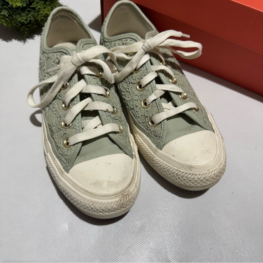 Converse Sage Green Eyelet‎ Lace Lace Up Sneakers Shoes Women’s Size 5.5 Spring - Picture 2 of 5